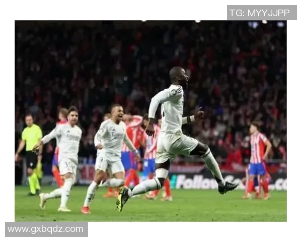 意甲激战：马竞大胜莱比锡五球狂潮引发争议判罚热议